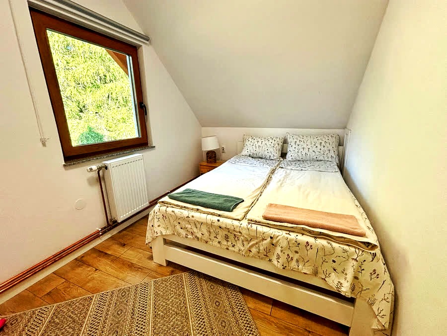 2. szoba – ablak